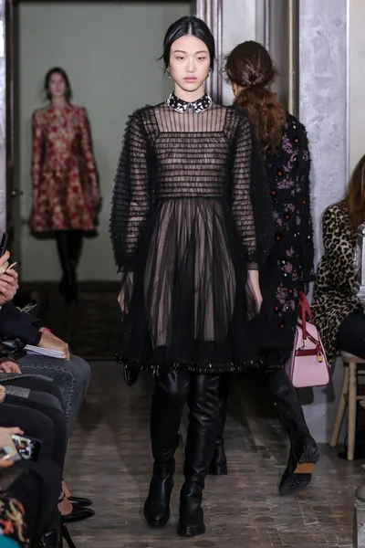 Look 40